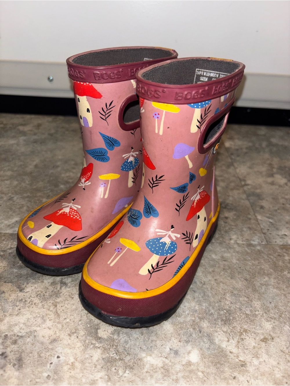 Bogs Kids Pink Mushroom Print Rain Boots with Maroon Trim size 6